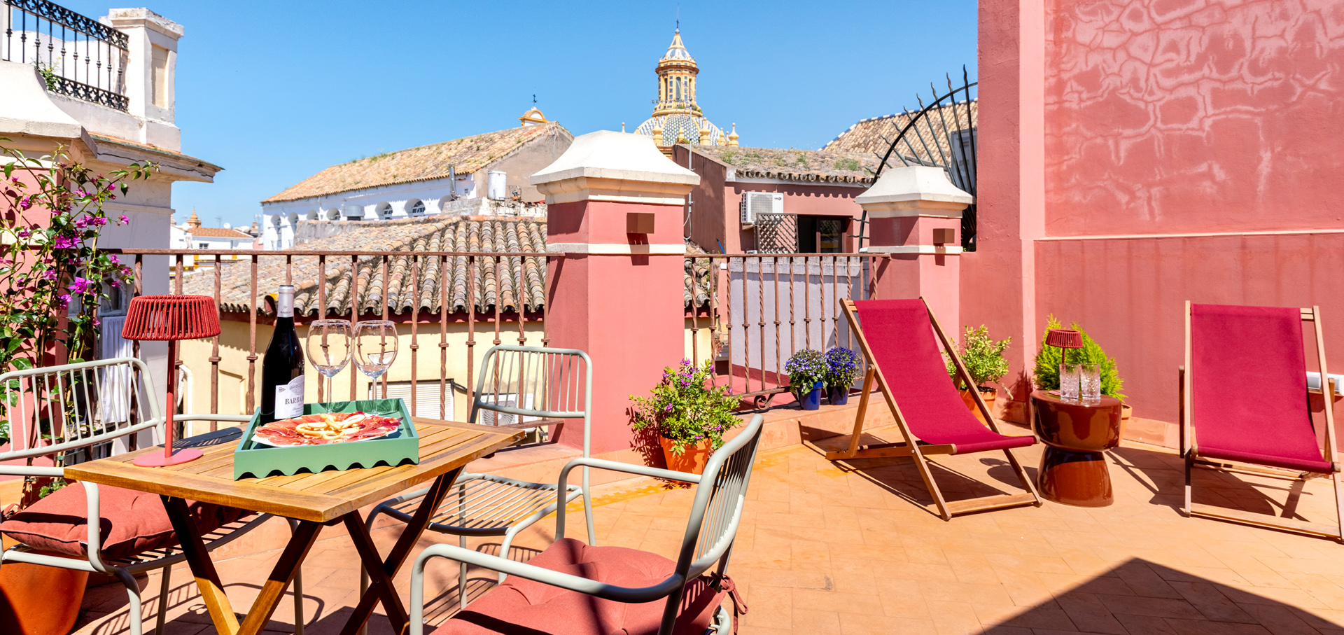 apartamento en sevilla lujo centro casa barrabas apartamento con patio privado cab