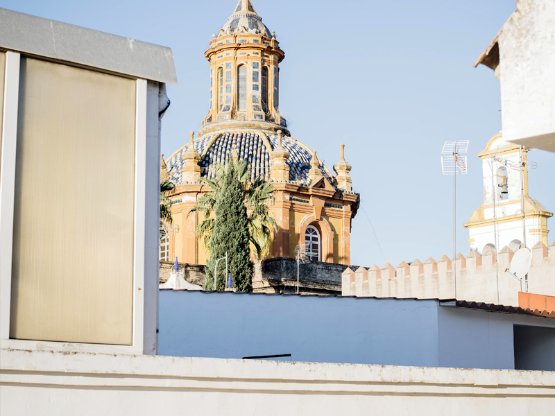 Byron Suites apartamentos sevilla centro terraza piscina 9 Byron Suites apartamentos sevilla centro terraza piscina 9