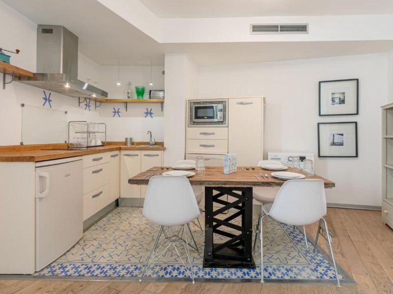 one and lux apartamentos en sevilla alameda de hercules