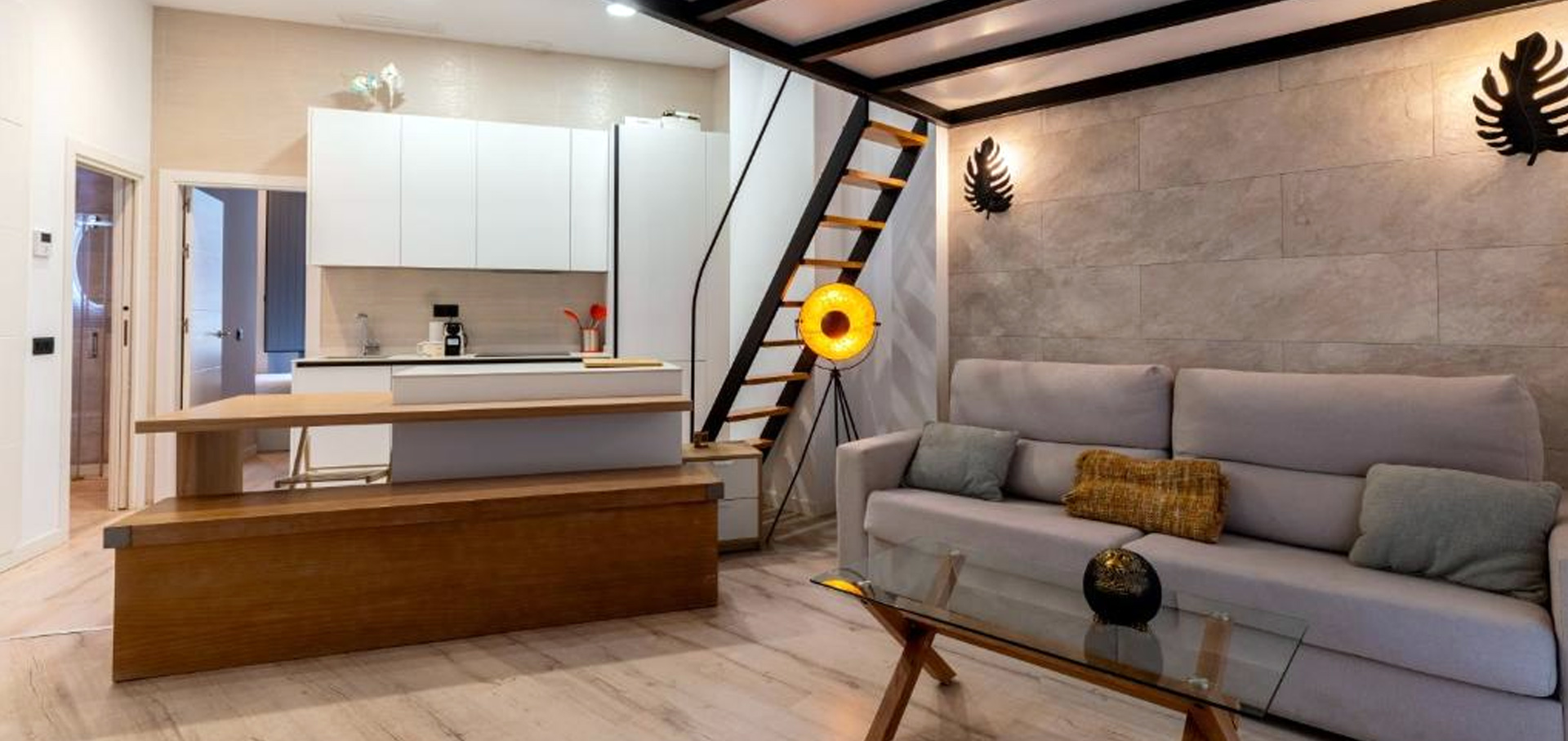 apartamento en sevilla duplex lujo piscina terraza goyeneta cab