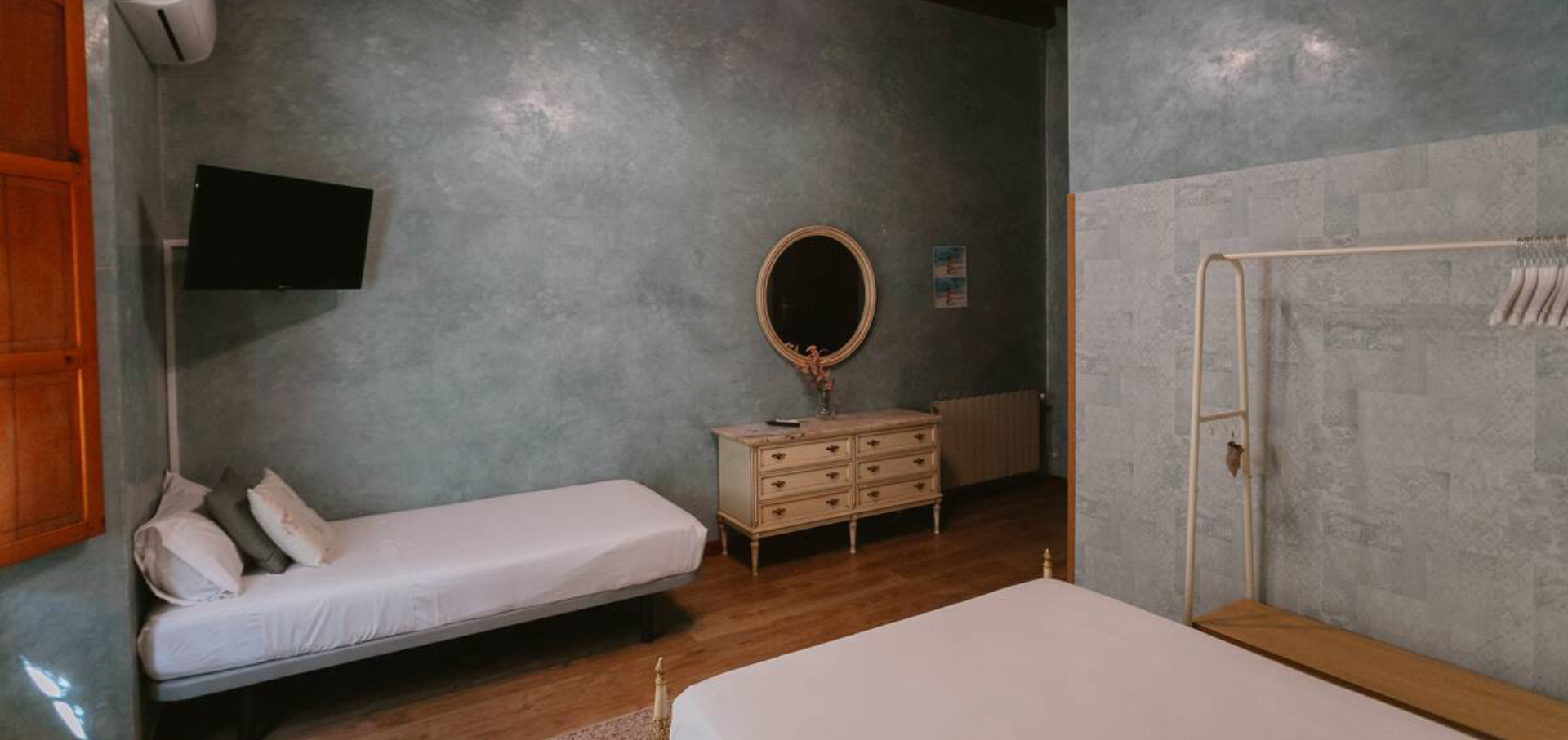 casa sevillana con patio andaluz-10 apartamento en sevilla lujo centro casa barrabas apartamento con patio privado cab 3