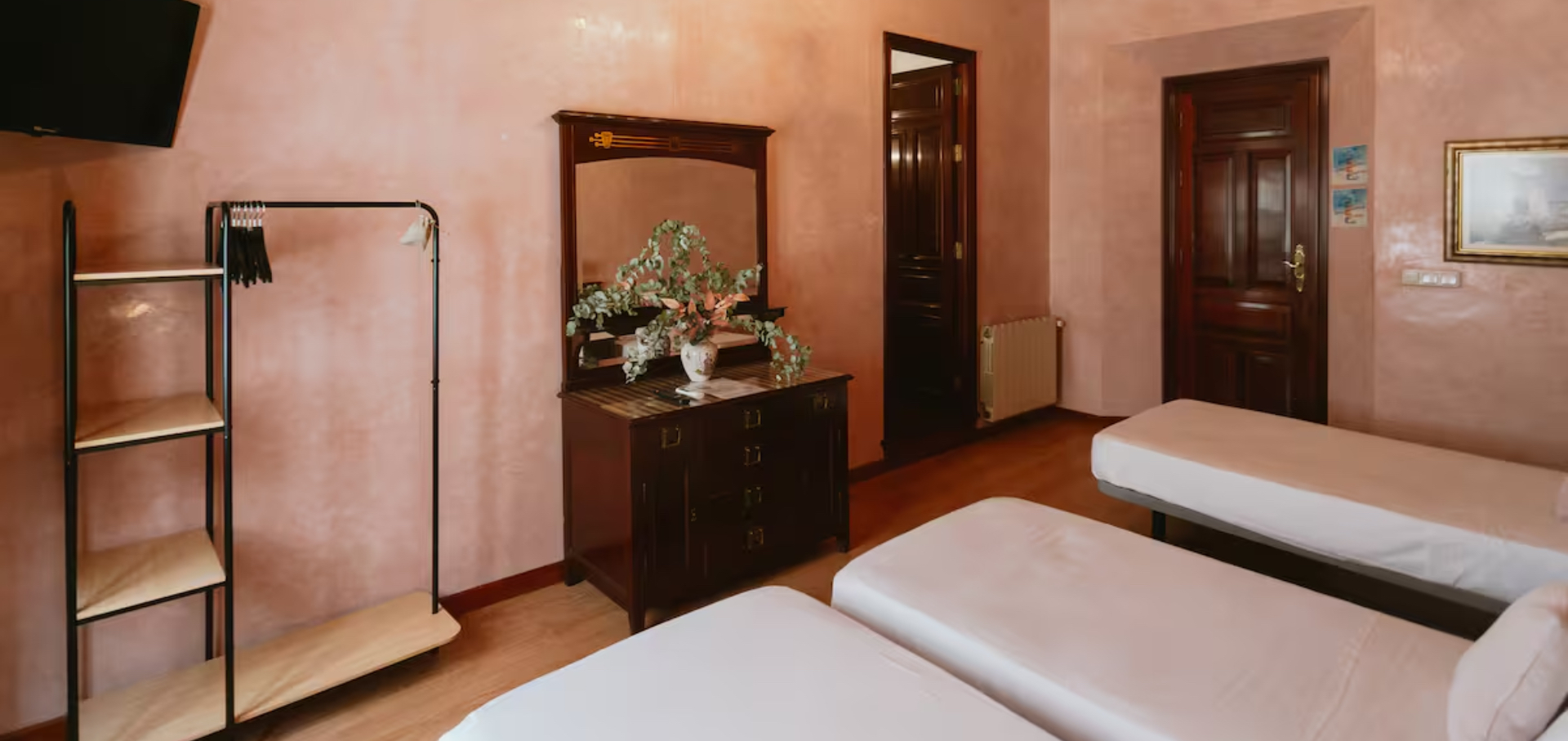 casa sevillana con patio andaluz apartamento en sevilla lujo centro casa barrabas apartamento con patio privado cab 3