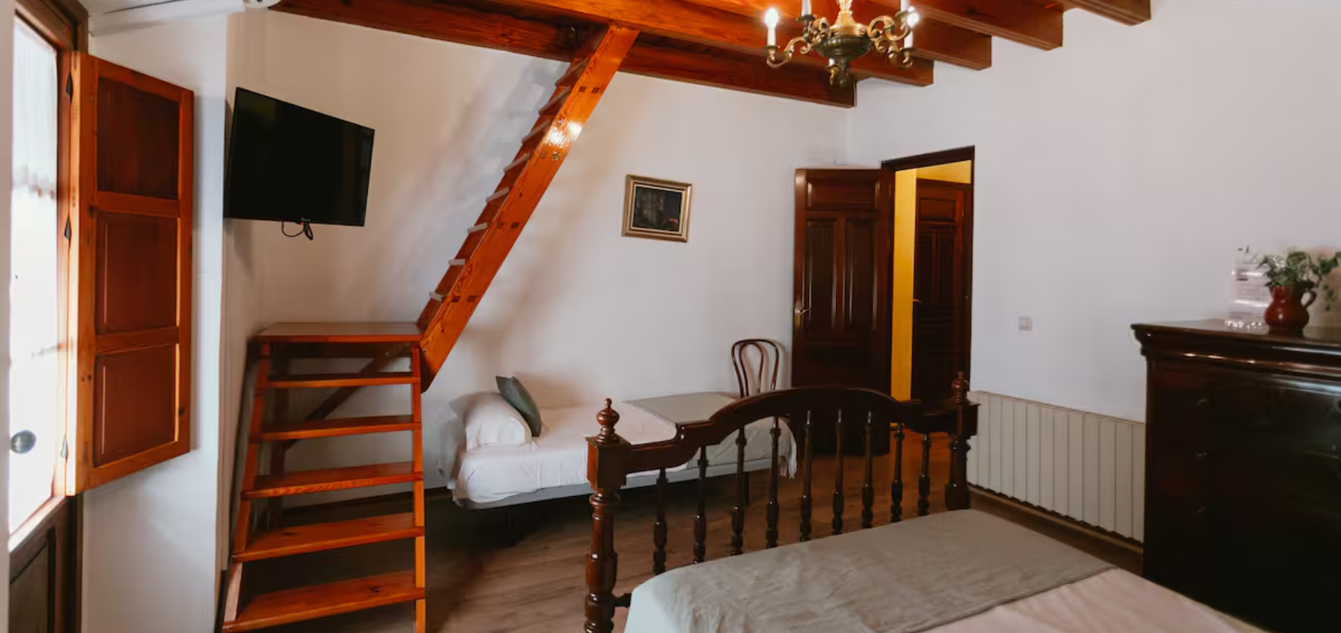 apartamento en sevilla lujo centro casa barrabas apartamento con patio privado cab 3